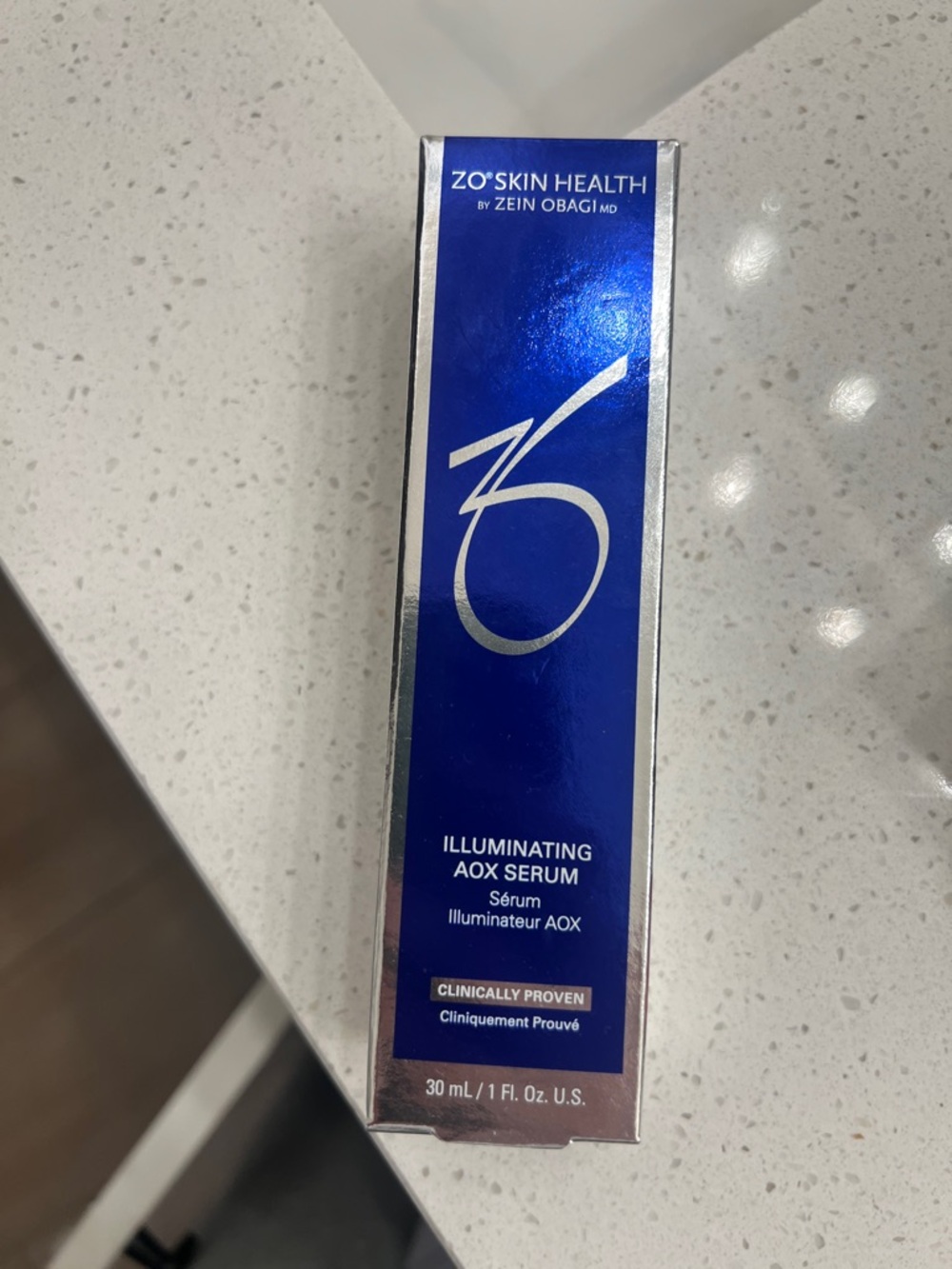 ZO Skin Health Illuminating AOX Serum – Blue